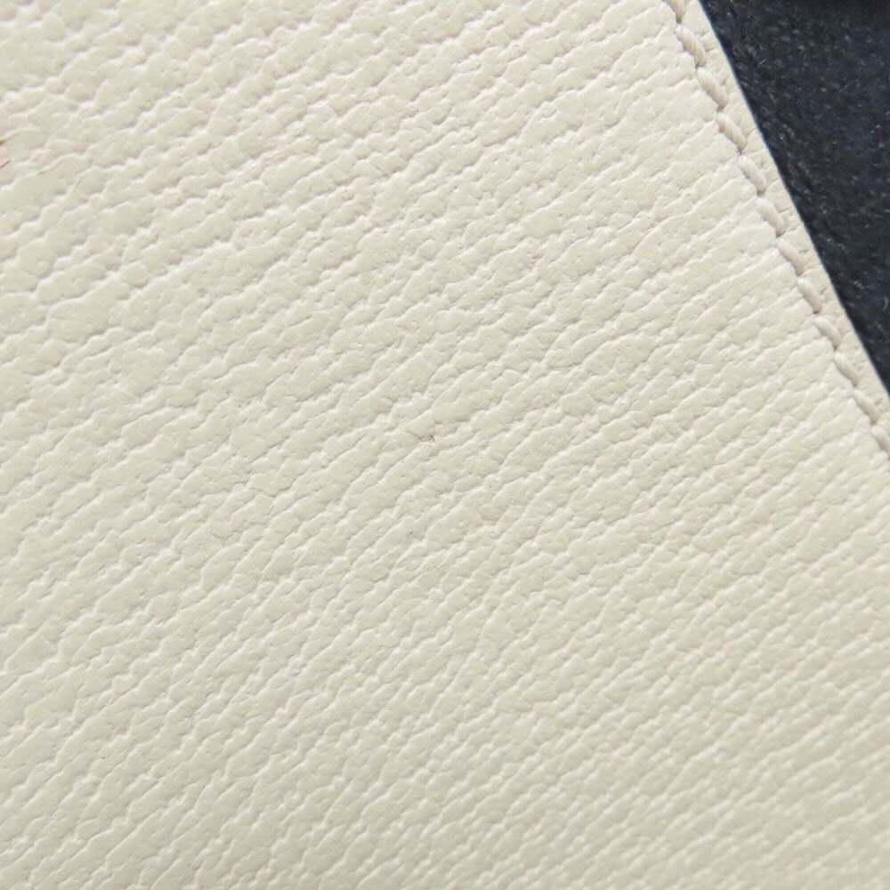 GUCCI Authentic White Leather Shoulder Bag - Picture 11 of 16